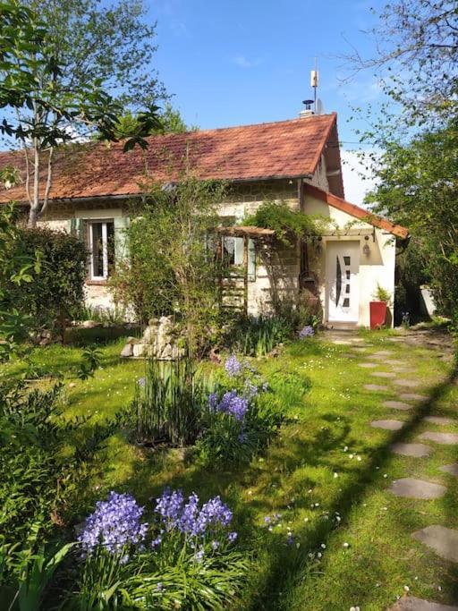 Gite Les Lilas La Genevraye Buitenkant foto