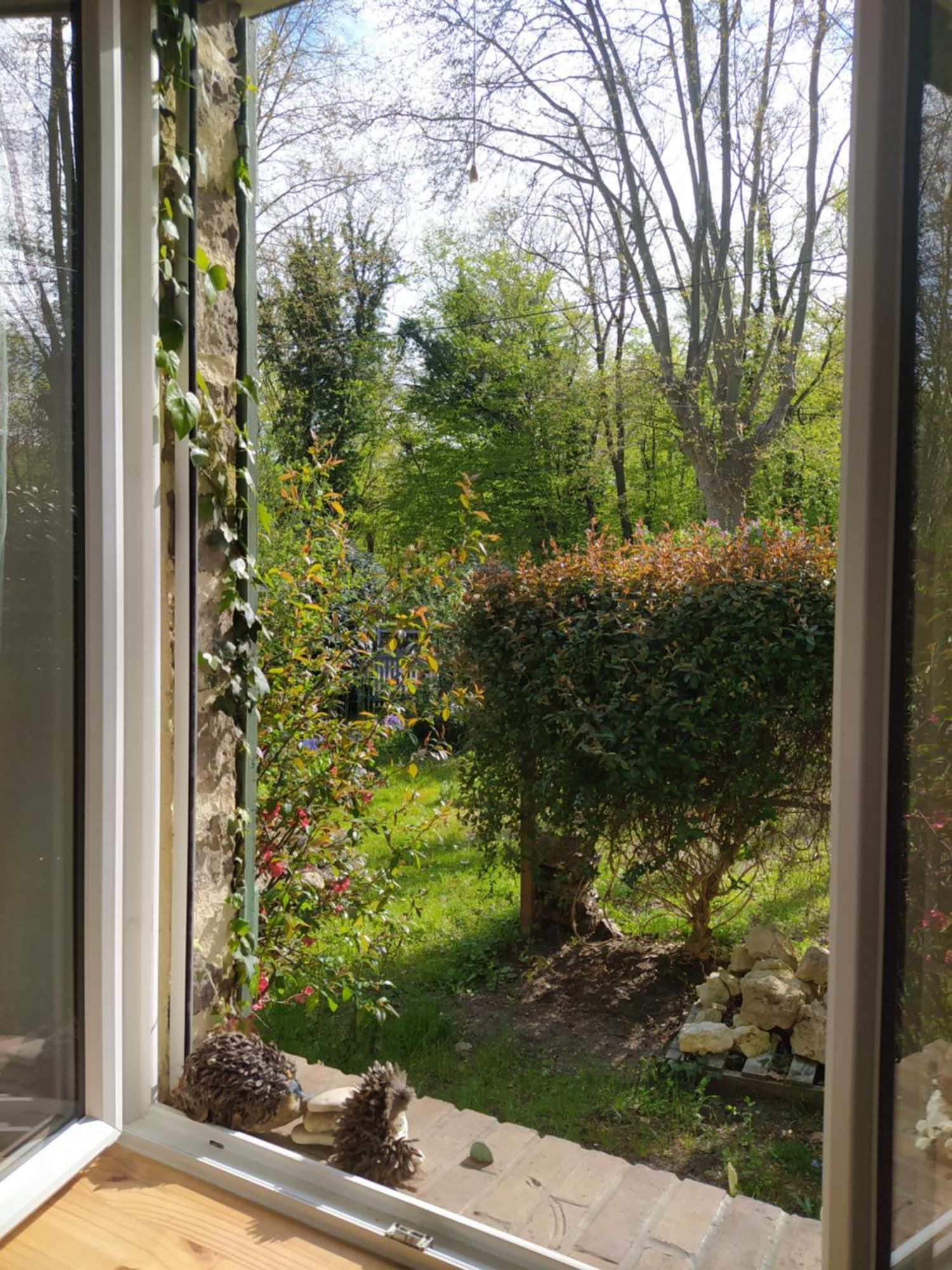 Gite Les Lilas La Genevraye Buitenkant foto